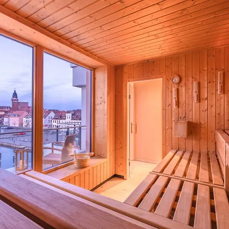 Apartment Panorama In Der Hafenresidenz Mueritz *