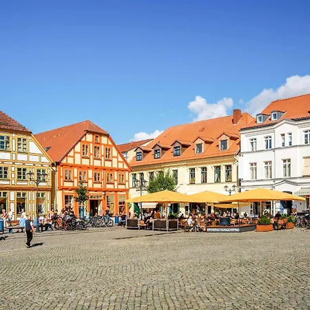 Apartment Panorama In Der Hafenresidenz Mueritz Waren (Mueritz)