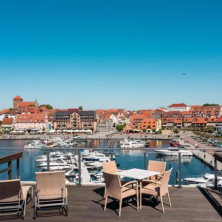 Apartament Panorama Suite- In Der Hafenresidenz Mit Panoramablick Waren (Mueritz)