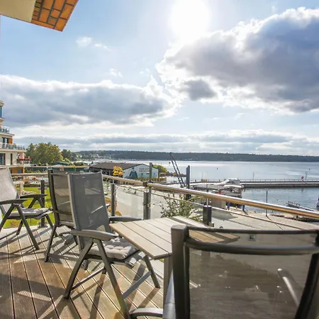 Apartament Panorama Suite- In Der Hafenresidenz Mit Panoramablick Waren (Mueritz)